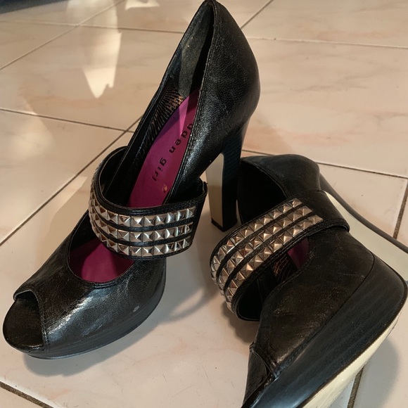 What a stud! - Picture 2 of 5